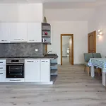 Malerisches Mit Grandiosem Meerblick, Grillbereich, Waschmaschine Lejlighed
