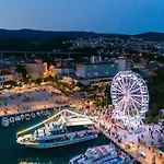 Malerisches Mit Grandiosem Meerblick, Grillbereich, Waschmaschine * Crikvenica