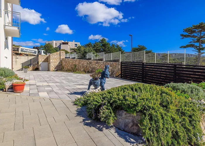 Apartment Malerisches Mit Grandiosem Meerblick, Grillbereich, Waschmaschine